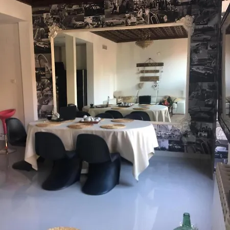 Plaza Nueva's House 
